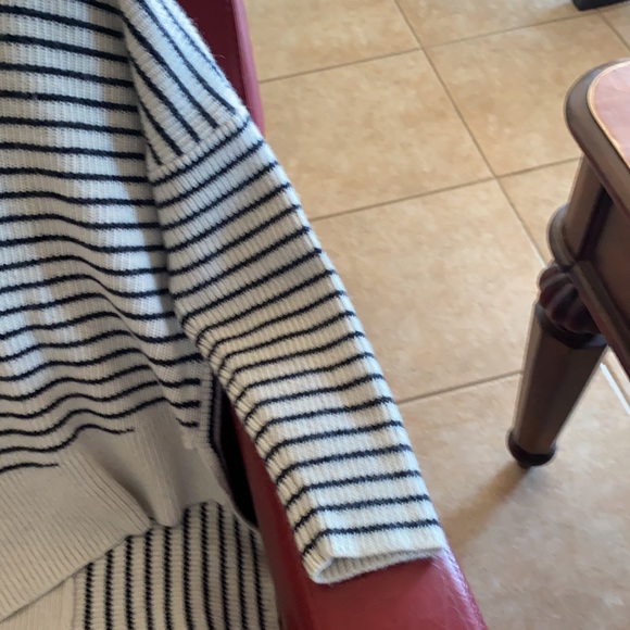 ALLSAINTS STRIPED WOOL BLEND V-NECK SWEATER SZ L - Picture 9 of 13